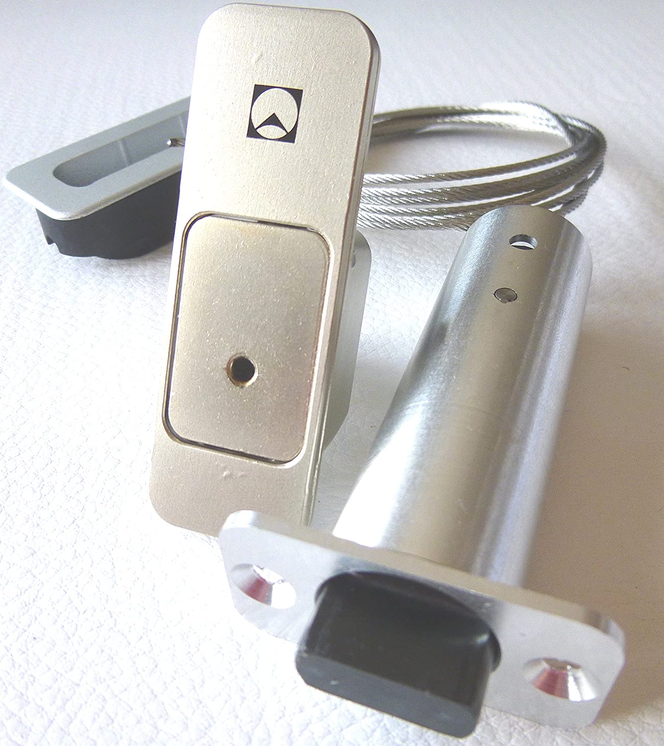 Push&Go Evo - Magnetic Unlocking System for double doors. Made in Italy