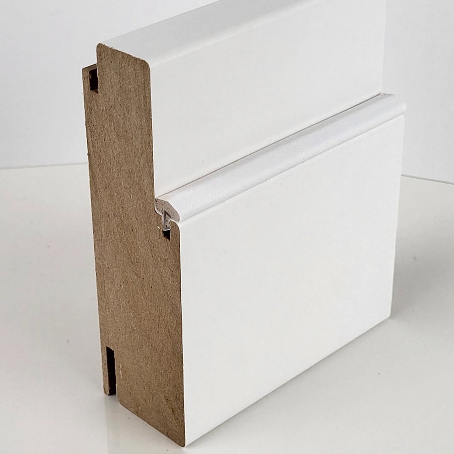 White Laminated Jamb/Casing for Compack 180/90 Hardware Set. Made in Italy.